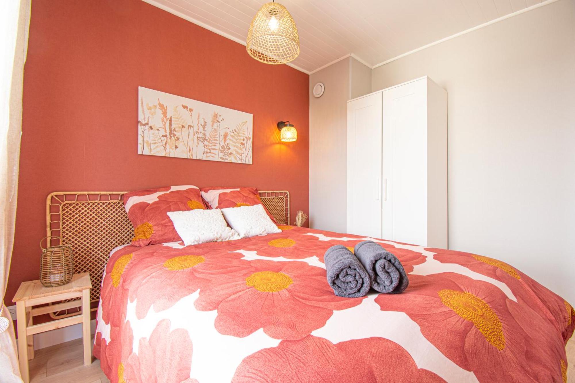 Ty Loan I Hyper Centre & Balcon Apartment โครซง ภายนอก รูปภาพ